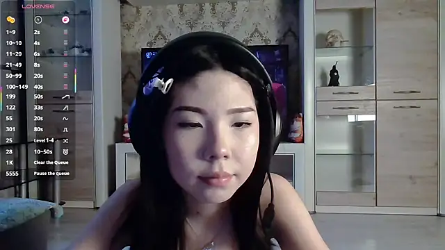 Snapshot of AprilOnilll chatting on 25, 2, 2026 AprilOnilll online show from 25, 2, 2026