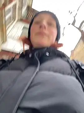 Snapshot of Lily_Viola chatting on 4, 2, 2026 Lily Viola online show from 4, 2, 2026