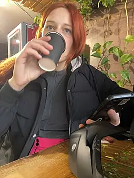 Snapshot of Lily_Viola chatting on 5, 2, 2026 Lily Viola online show from 5, 2, 2026