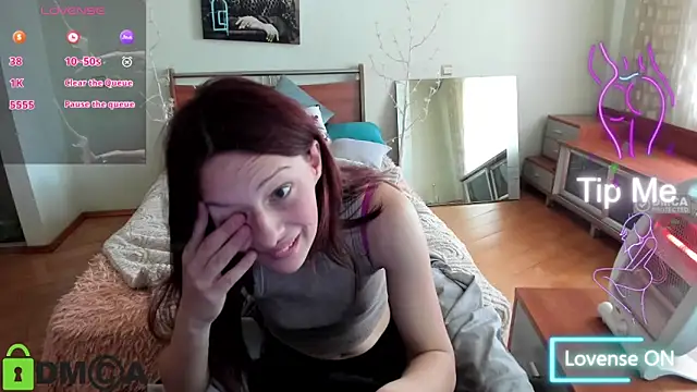 Lily Viola online show from 1, 5, 2026