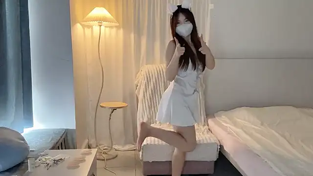  xiaoxinxin  online show from 23, 6, 2026