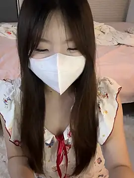  xiaoxinxin  online show from 18, 7, 2026