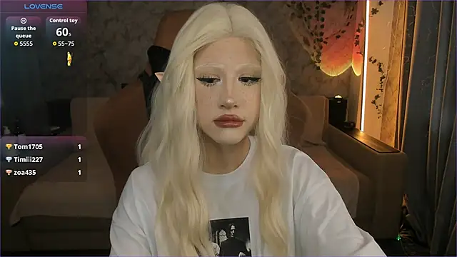 Necucubi02 online show from 19, 3, 2026