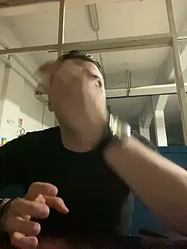 Snapshot of allee2206 chatting on 17, 3, 2026 allee2206 online show from 17, 3, 2026