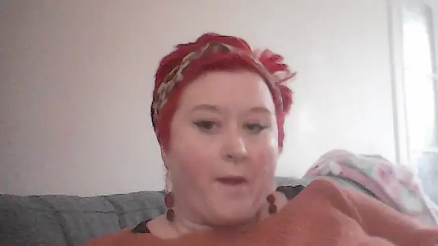 BustyRedxx online show from 8, 3, 2026