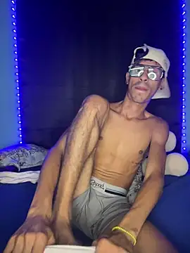 Snapshot of alexx_23cm chatting on 16, 1, 2026 alexx 23cm online show from 16, 1, 2026