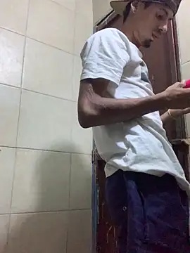 Snapshot of alexx_23cm chatting on 12, 3, 2026 alexx 23cm online show from 12, 3, 2026