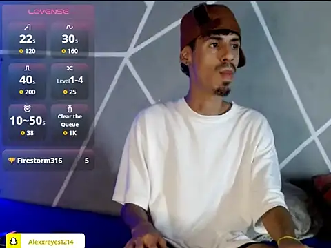 Snapshot of alexx_23cm chatting on 21, 5, 2026 alexx 23cm online show from 21, 5, 2026