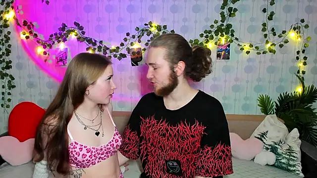 Snapshot of swiity_room_ chatting on 2, 3, 2026 swiity room online show from 2, 3, 2026