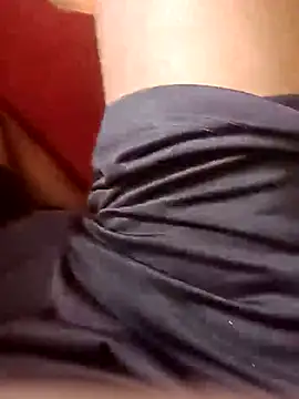 Snapshot of andreslo2026 chatting on 12, 1, 2026 andreslo2026 online show from 12, 1, 2026