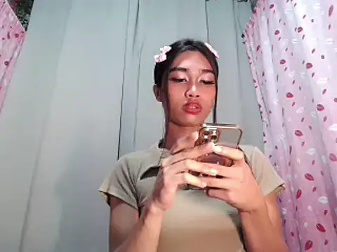 Snapshot of Goddess_katrina26 chatting on 4, 2, 2026 Goddess katrina26 online show from 4, 2, 2026