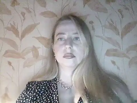 Miralisse online show from 6, 3, 2026