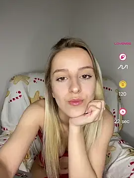Snapshot of RahellaBlonde1 chatting on 1, 5, 2026 RahellaBlonde1 online show from 1, 5, 2026