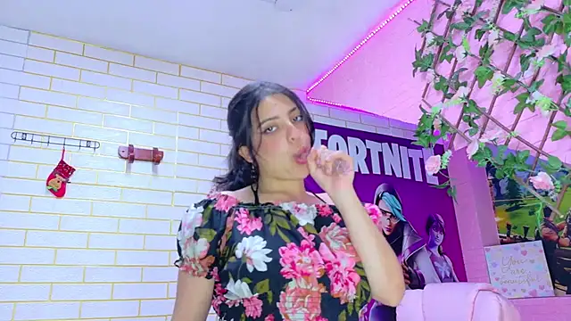 Snapshot of millybell303av chatting on 4, 2, 2026 millybell303av online show from 4, 2, 2026