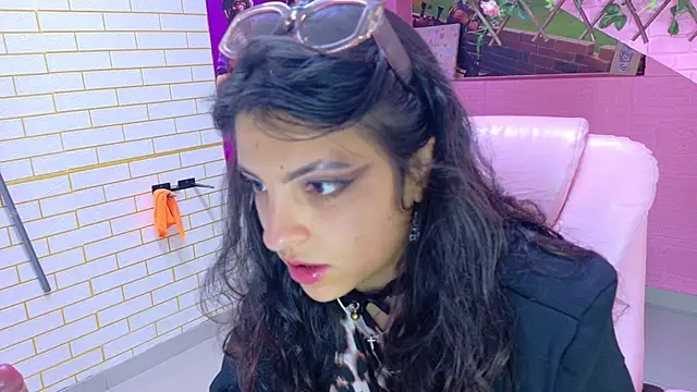 Snapshot of millybell303av chatting on 13, 3, 2026 millybell303av online show from 13, 3, 2026