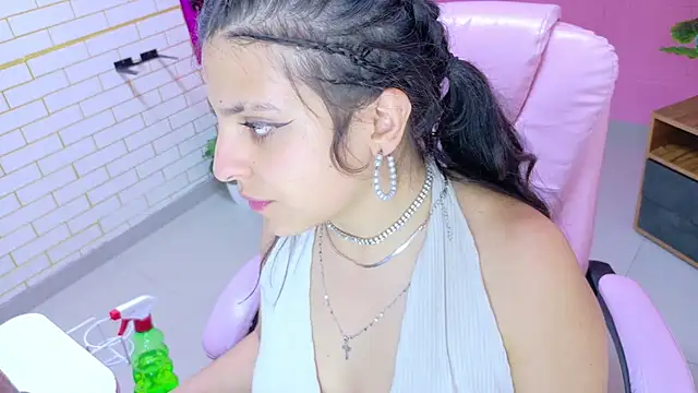 Snapshot of millybell303av chatting on 21, 3, 2026 millybell303av online show from 21, 3, 2026