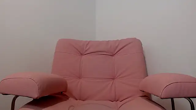 Snapshot of IVANNAFOXvh chatting on 24, 4, 2026 IVANNAFOXvh online show from 24, 4, 2026