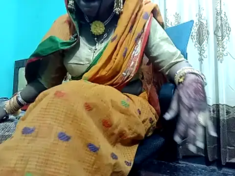 Snapshot of Hotshila6910 chatting on 10, 2, 2026 Hotshila6910 online show from 10, 2, 2026