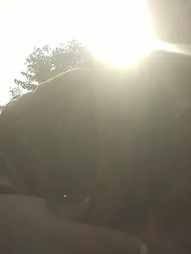 Snapshot of momo_loves chatting on 10, 1, 2026 momo loves online show from 10, 1, 2026