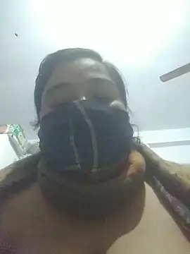 Snapshot of momo_loves chatting on 31, 1, 2026 momo loves online show from 31, 1, 2026