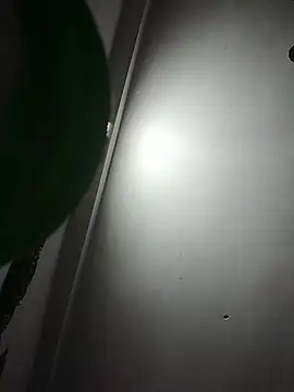 Snapshot of momo_loves chatting on 6, 2, 2026 momo loves online show from 6, 2, 2026