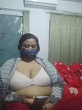 Snapshot of momo_loves chatting on 14, 2, 2026 momo loves online show from 14, 2, 2026