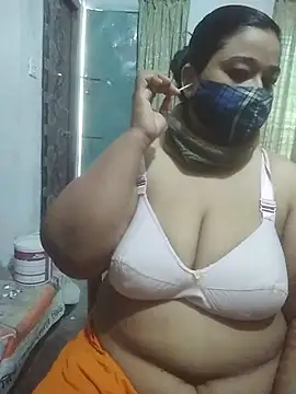 Snapshot of momo_loves chatting on 3, 3, 2026 momo loves online show from 3, 3, 2026