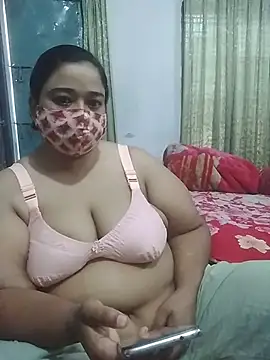 Snapshot of momo_loves chatting on 17, 3, 2026 momo loves online show from 17, 3, 2026