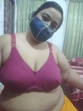 momo loves online show from 8, 7, 2026