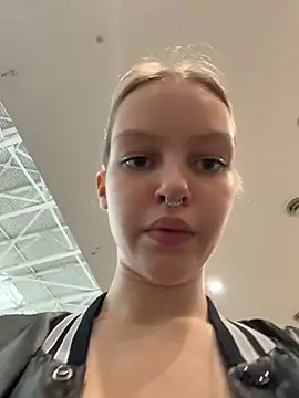AshleyMur online show from 6, 7, 2026