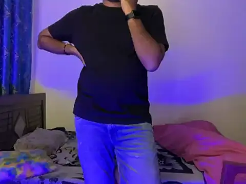 Snapshot of Ruthless_guyy chatting on 14, 2, 2026 Ruthless guyy online show from 14, 2, 2026