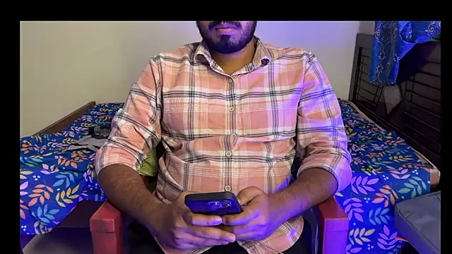 Snapshot of Ruthless_guyy chatting on 12, 3, 2026 Ruthless guyy online show from 12, 3, 2026