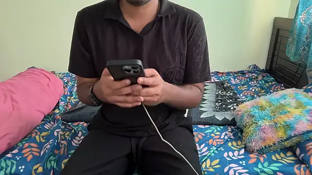 Snapshot of Ruthless_guyy chatting on 19, 3, 2026 Ruthless guyy online show from 19, 3, 2026