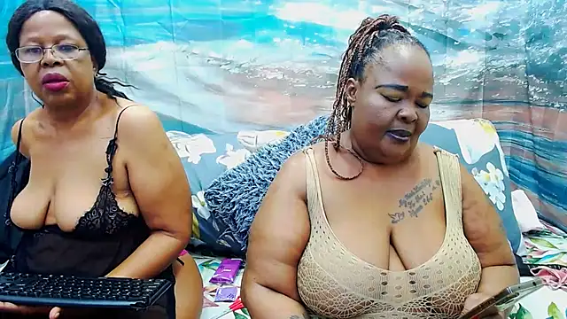 Snapshot of SEXY_MATURExx chatting on 9, 7, 2026 SEXY MATURExx online show from 9, 7, 2026