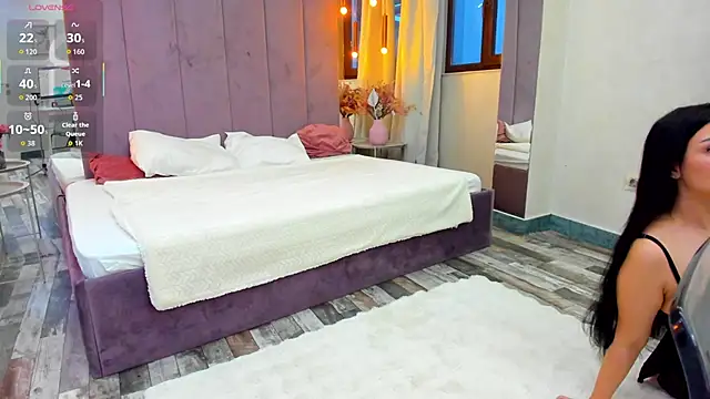 Snapshot of ElyaRose_ chatting on 12, 1, 2026 ElyaRose online show from 12, 1, 2026