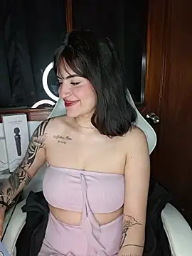 Snapshot of kuritto_ chatting on 12, 1, 2026 kuritto online show from 12, 1, 2026