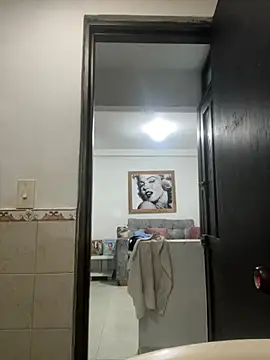 Snapshot of Violett_hott_ chatting on 28, 5, 2026 Violett hott online show from 28, 5, 2026
