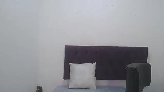 Little18Doll online show from 30, 7, 2026