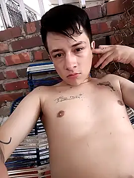 Snapshot of Catters456 chatting on 5, 1, 2026 Catters456 online show from 5, 1, 2026