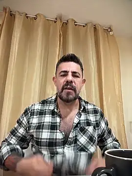 wolfbucker online show from 4, 5, 2026