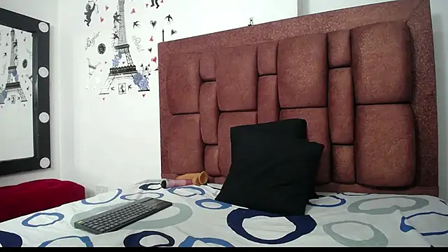 Snapshot of vzafiroper chatting on 10, 3, 2026 vzafiroper online show from 10, 3, 2026