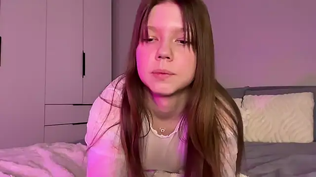 karalinhks online show from 4, 3, 2026