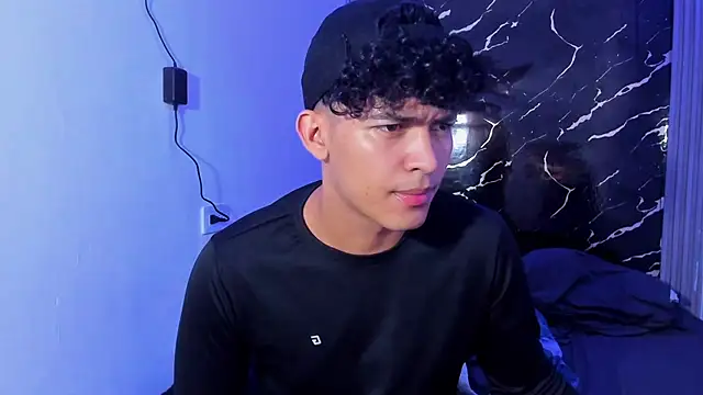 jamescurly00 online show from 8, 2, 2026