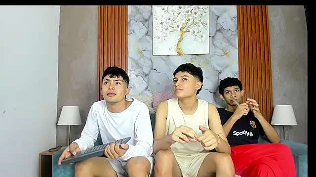 AVENGER BOYS2026 online show from 21, 7, 2026