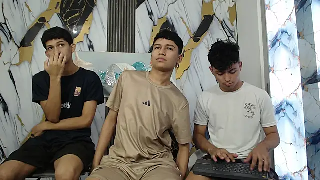 AVENGER BOYS2026 online show from 31, 7, 2026