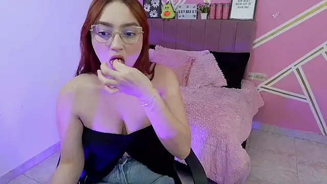 Natasha Romanof18 online show from 9, 3, 2026