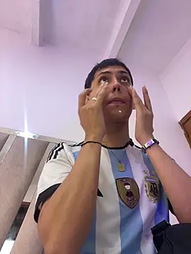 Iamcami  online show from 24, 2, 2026