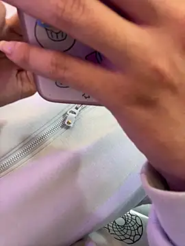 Iamcami  online show from 6, 3, 2026