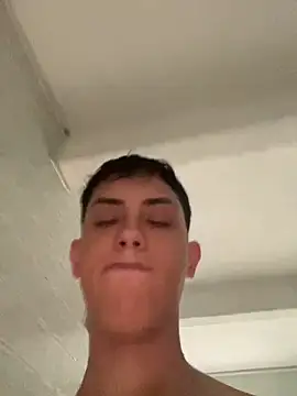 Iamcami  online show from 18, 3, 2026