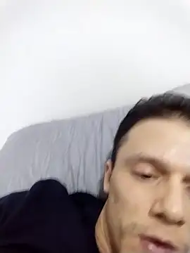 RAFAELQUINTEROSCAVALHEI online show from 19, 4, 2026